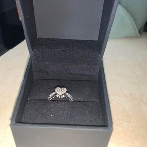 Zales Sterling Silver Ring- Size 6.5. Never worn because it did not fit.